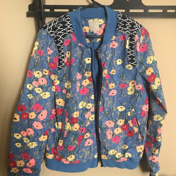 Blue flower jacket - Picture 1 of 4